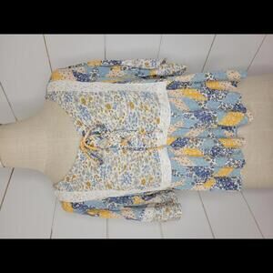 American Eagle Outfitters small yellow blue white patchwork print crop top